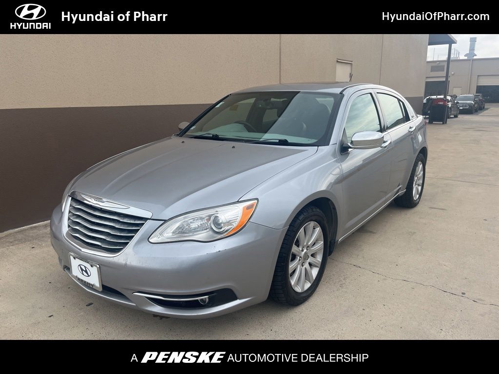 2014 Chrysler 200 Limited -
                  Pharr, TX