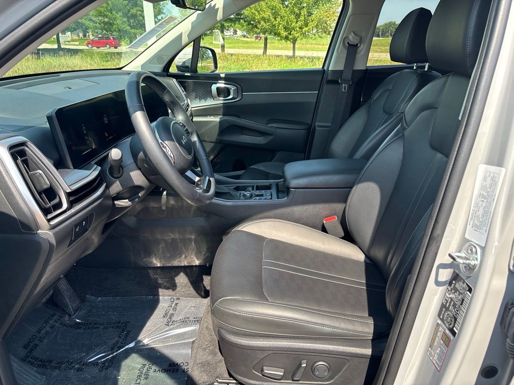 Used 2024 Kia Sorento SUV