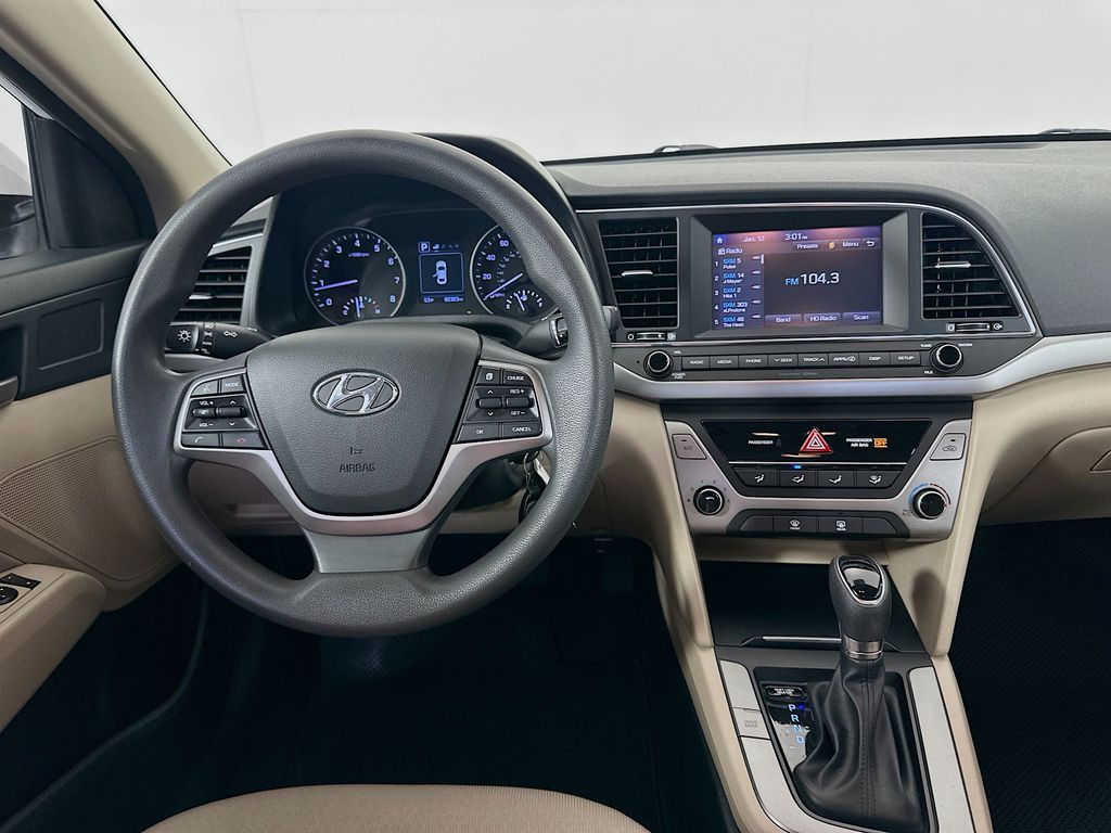 Thumbnail: 2018 Hyundai Elantra - 21