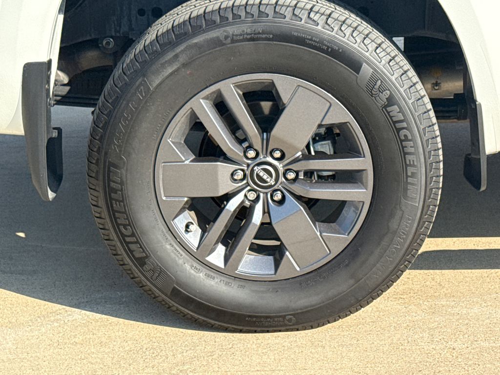 Used 2025 Nissan Frontier Truck