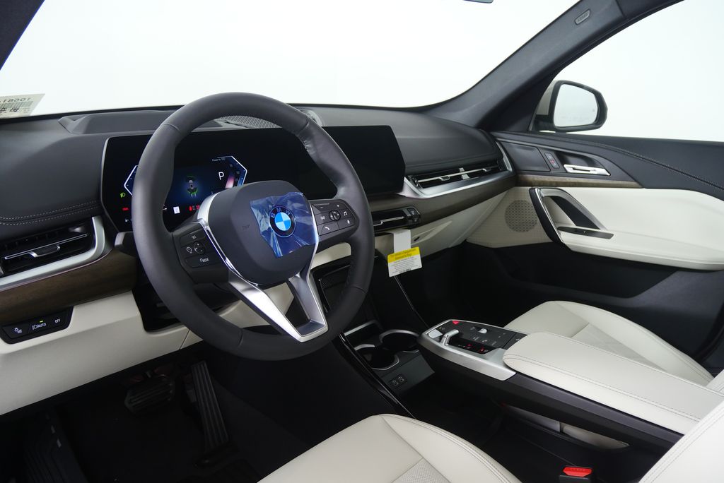 Thumbnail: 2026 BMW X1 - 13