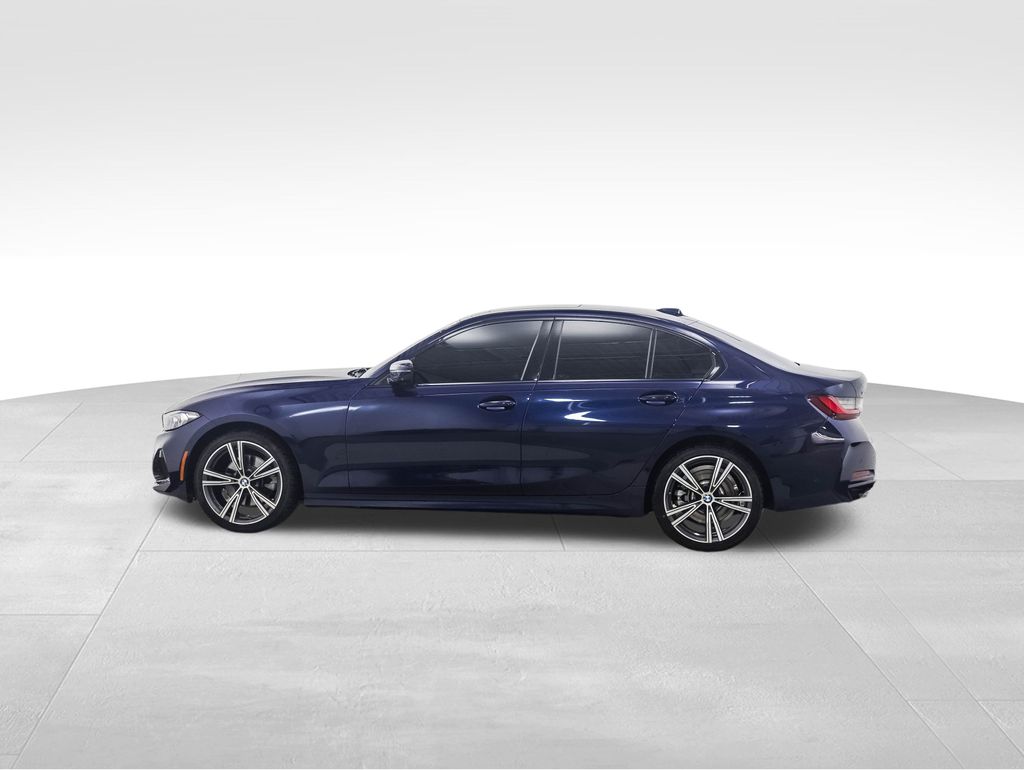 Thumbnail: 2023 BMW 3 Series - 2