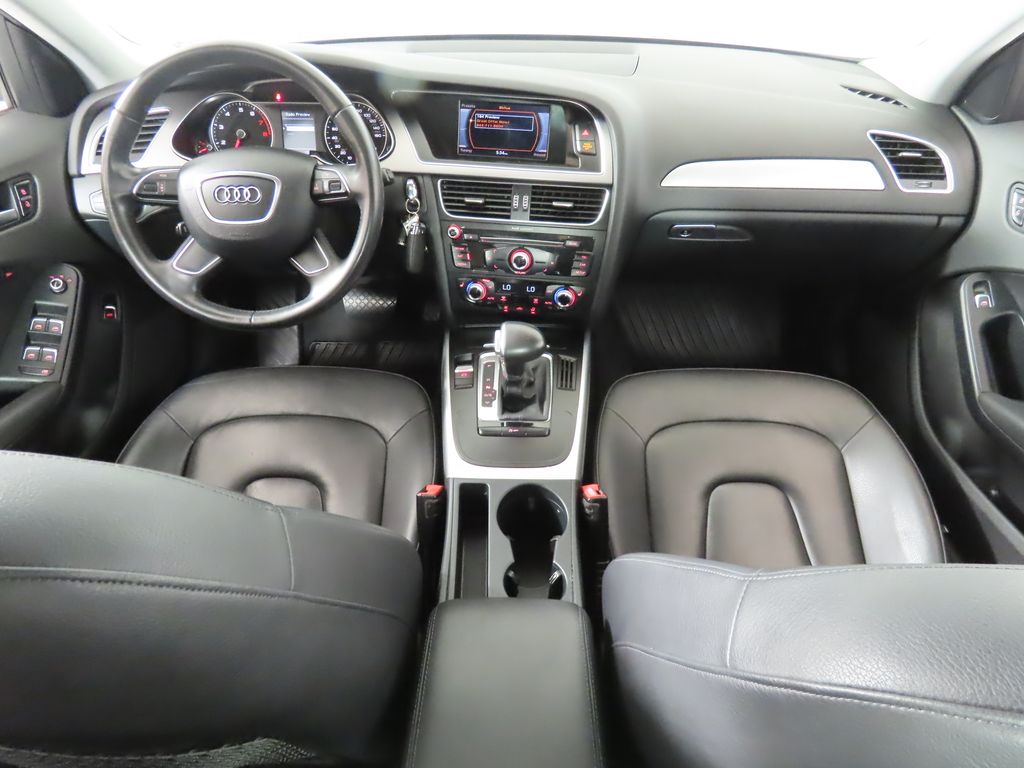 Thumbnail: 2013 Audi A4 - 11