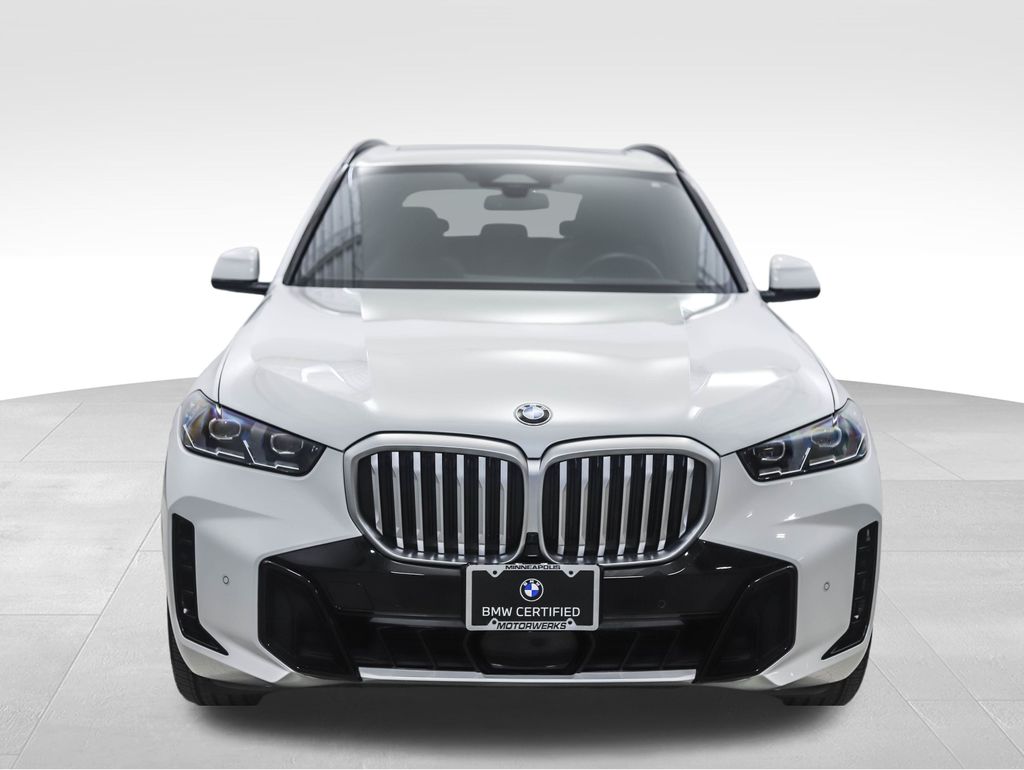 2025 BMW X5 xDrive40i 8