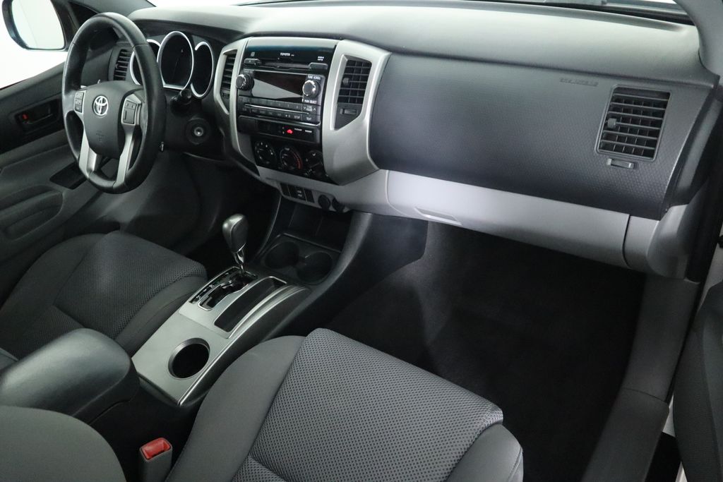 2012 Toyota Tacoma PreRunner 16