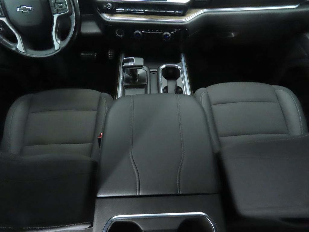 2024 Chevrolet Silverado 1500 RST 16