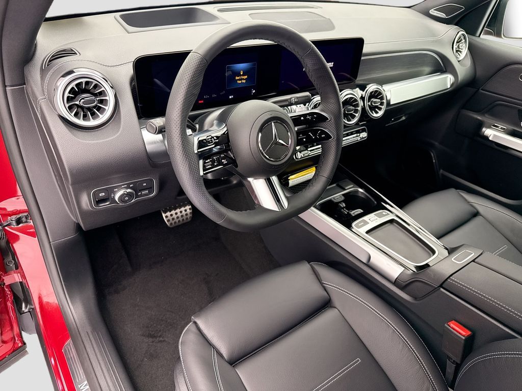 Thumbnail: 2026 Mercedes-Benz GLB - 9