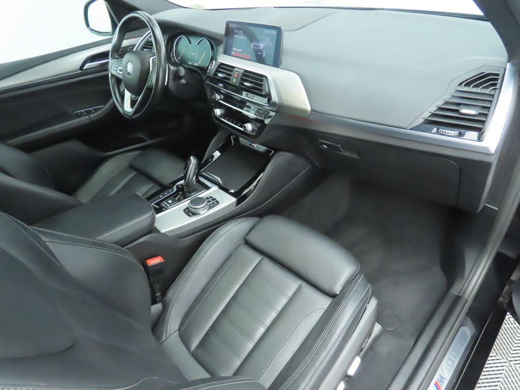 Thumbnail: 2019 BMW X4 - 18