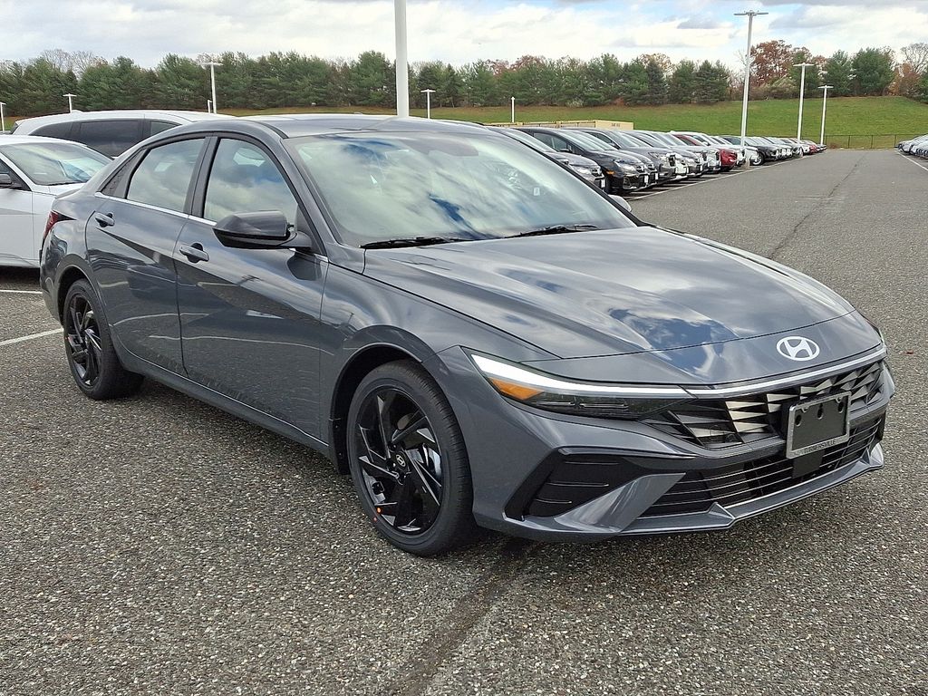 Thumbnail: 2026 Hyundai Elantra - 2