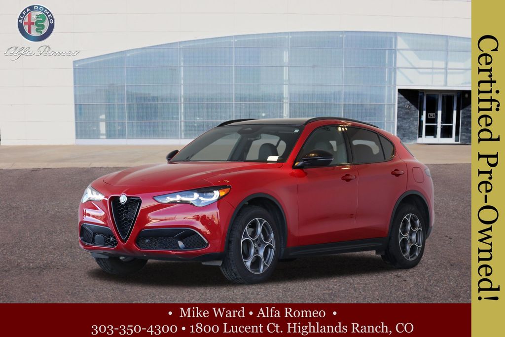 2025 Alfa Romeo Stelvio AWD