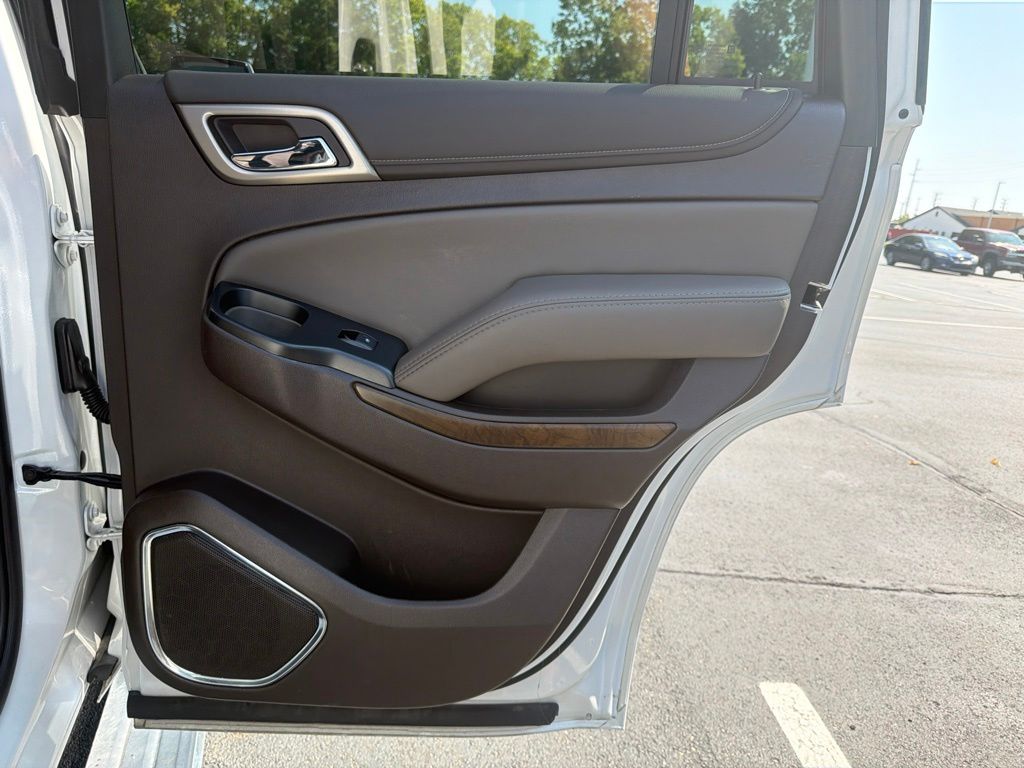 Thumbnail: 2019 GMC Yukon - 25
