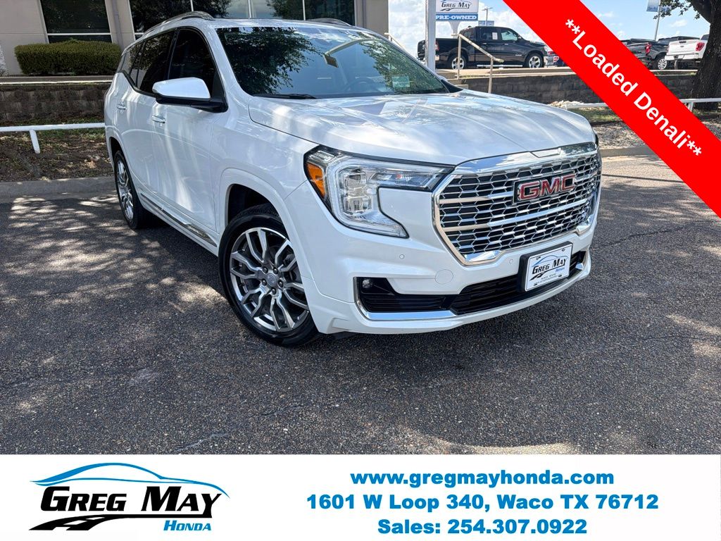  2024 GMC Terrain Denali AWD   
