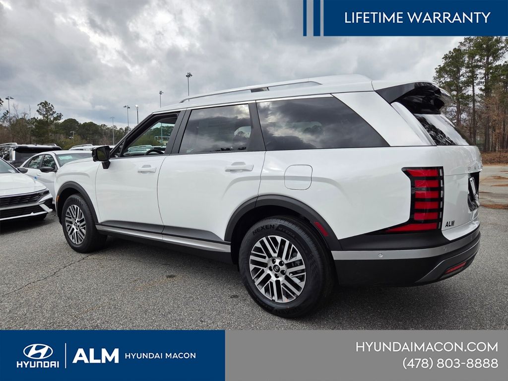 New 2026 White Hyundai SEL Premium image 4