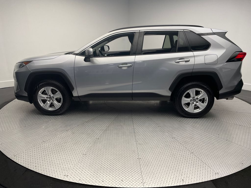 Thumbnail: 2020 Toyota RAV4 - 8