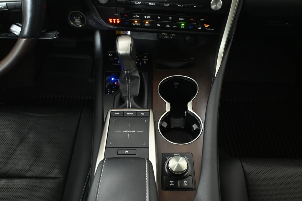 Thumbnail: 2022 Lexus RX - 24