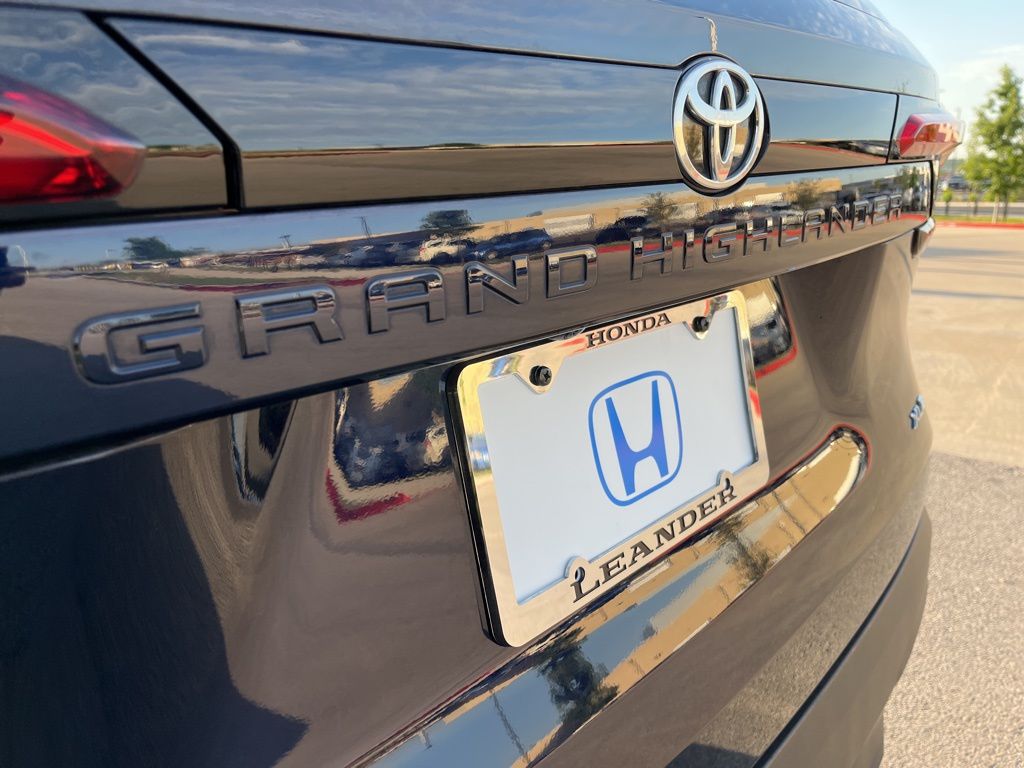 2024 Toyota Grand Highlander XLE 7