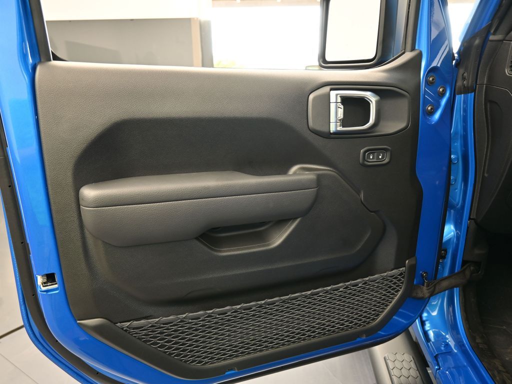 New 2026 Hydro Blue Pearl Coat Jeep Sport image 15