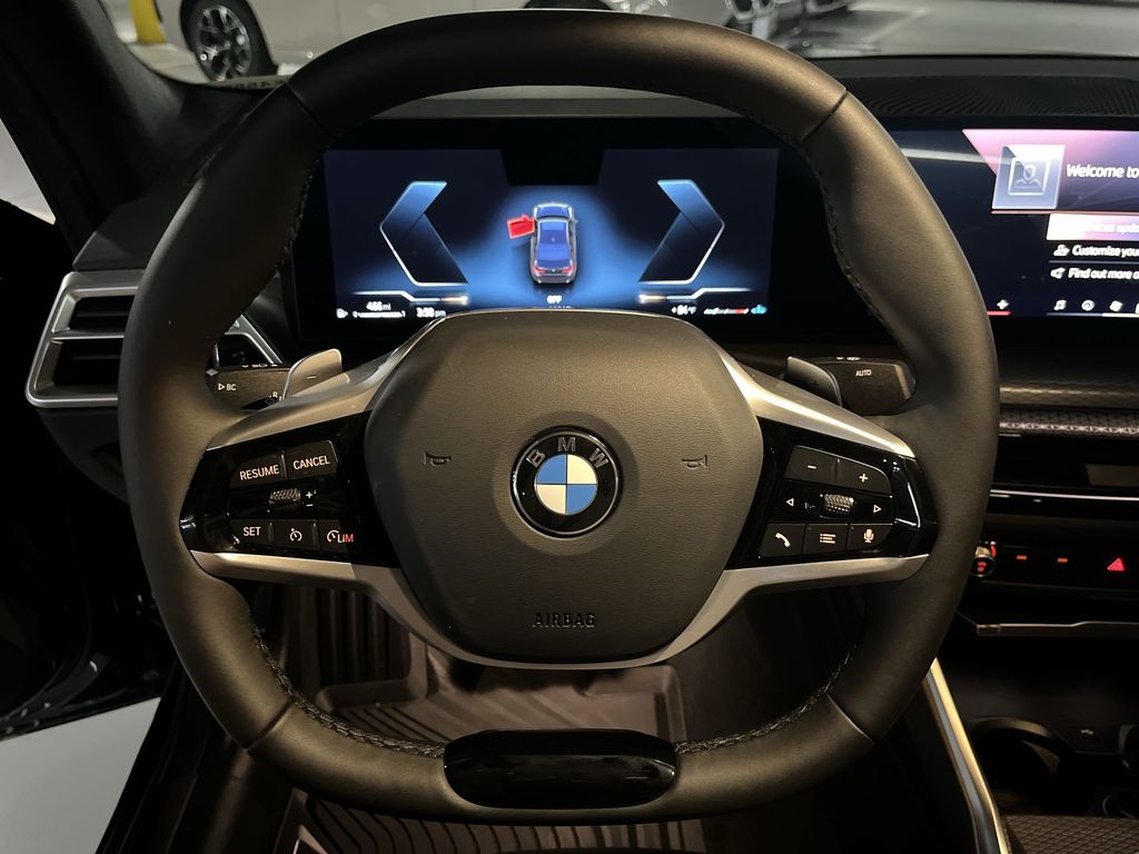 Thumbnail: 2025 BMW 3 Series - 14