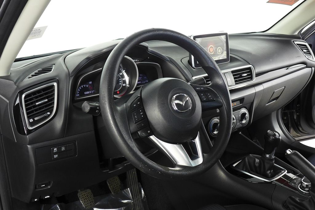 Thumbnail: 2016 Mazda Mazda3 - 29