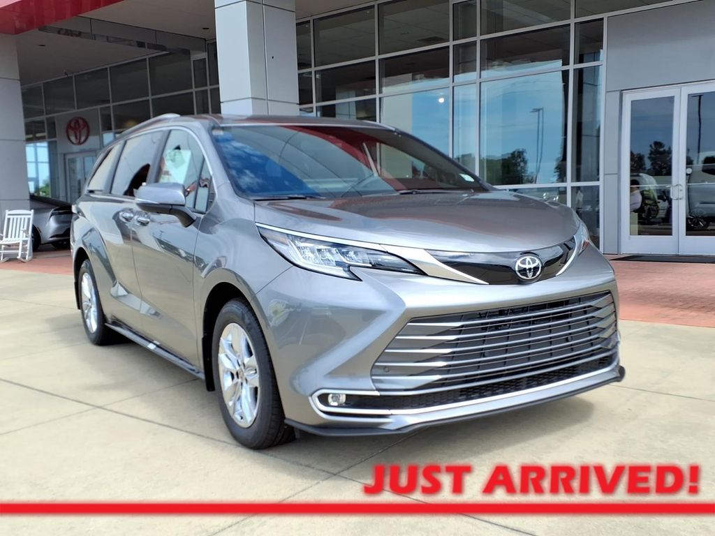 Heavy Metallic 2026 Toyota Sienna Minivan Front-Wheel Drive Continuously Variable Transmission