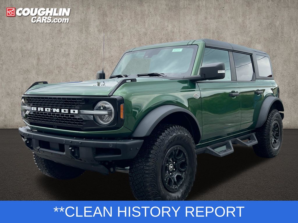 View vehicle photo 4