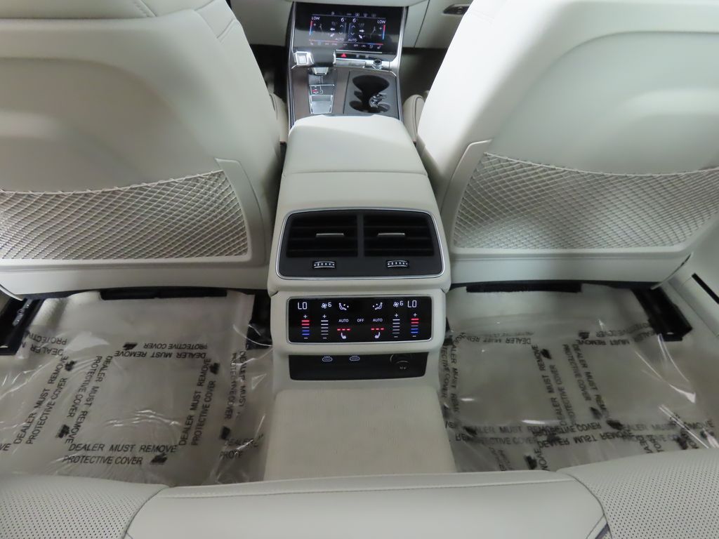 Thumbnail: 2025 Audi A6 - 25