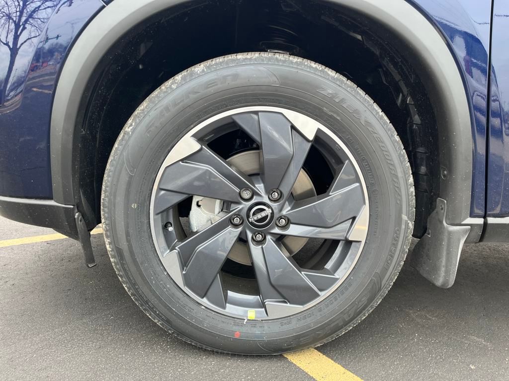2025 Nissan Rogue SV photo