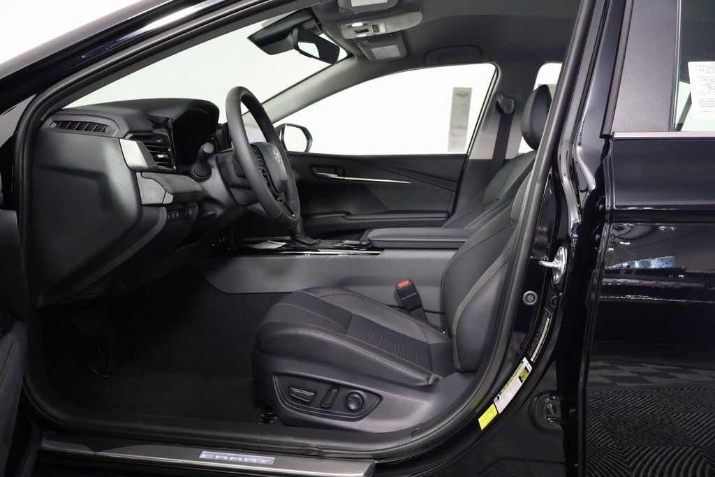 Thumbnail: 2026 Toyota Camry - 5