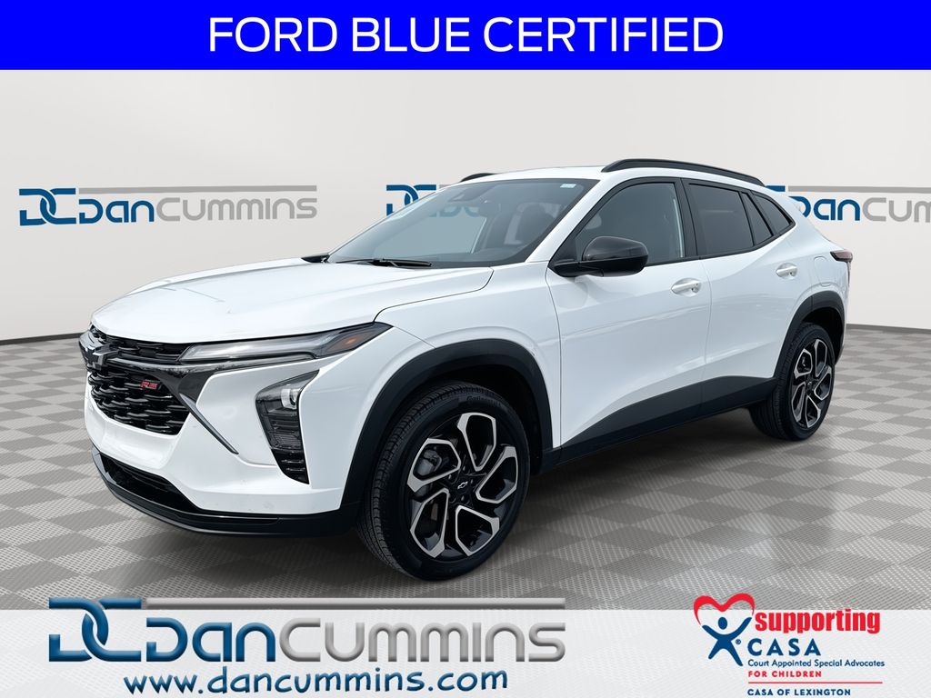 Summit White 2025 Chevrolet Trax RS with 2RS FWD SUV / Crossover Front-Wheel Drive 6-Speed Automatic