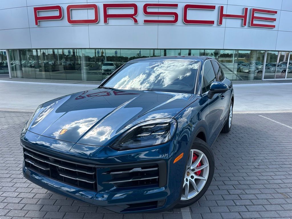 2024 Porsche Cayenne S -
                Davie, FL