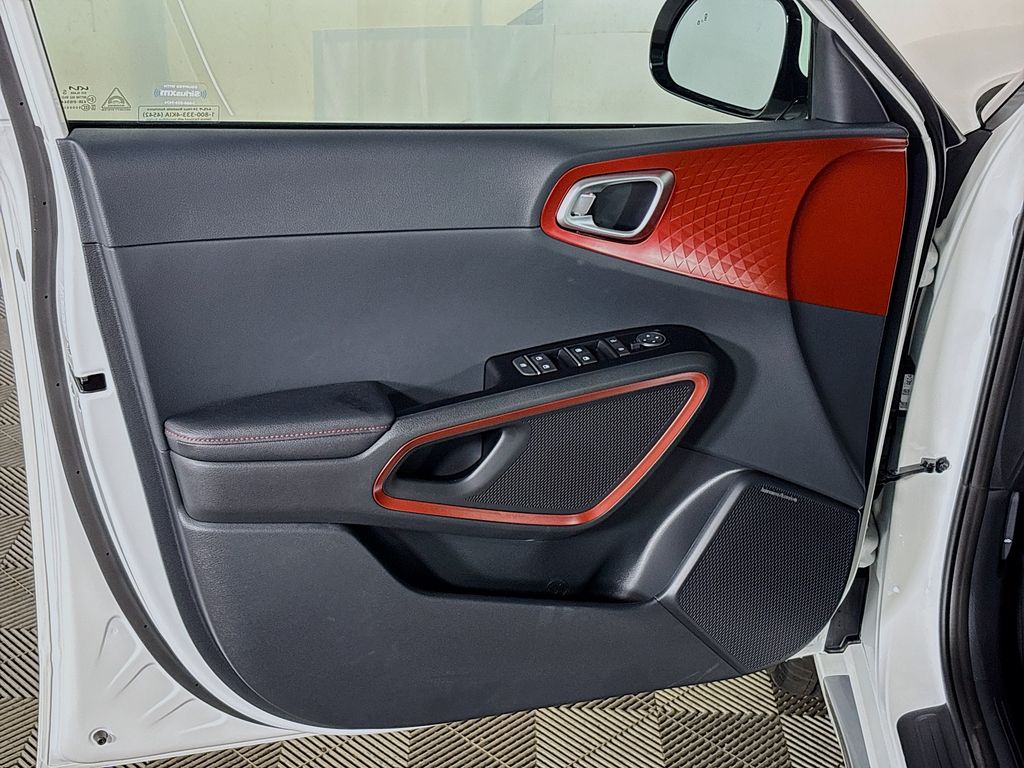 2025 Kia Soul GT-Line