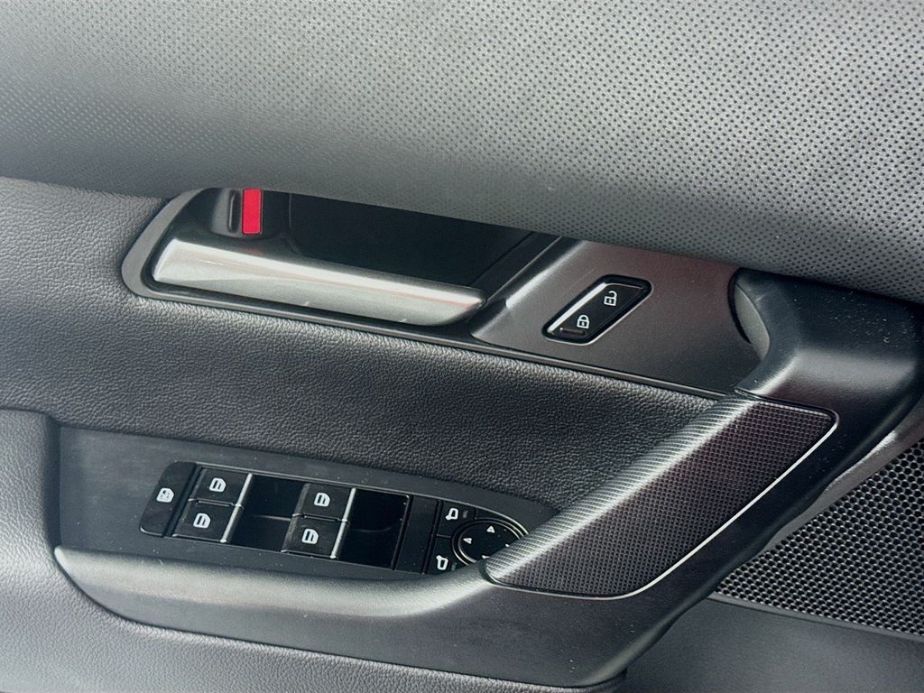 Used Car 2025 Mazda Cx-50 Hybrid  Preferred For Sale Under $35,000 In Austin, Texas