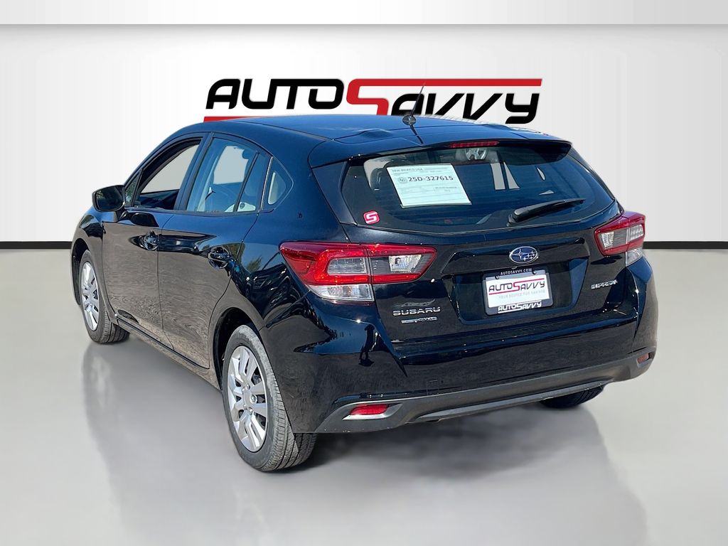 Used 2023 Black Subaru Base image 5