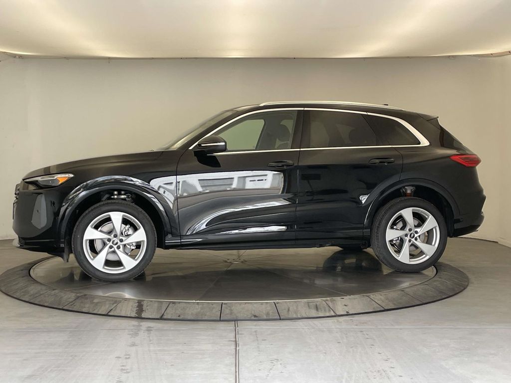 2025 Audi Q5 2.0T Premium Plus - 1