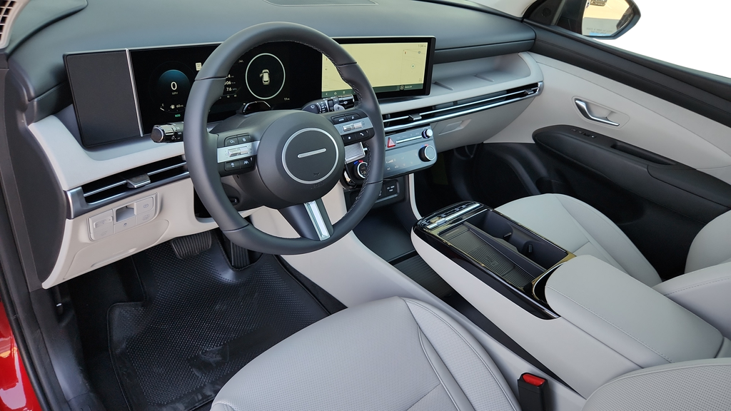 2025 Hyundai Tucson Hybrid