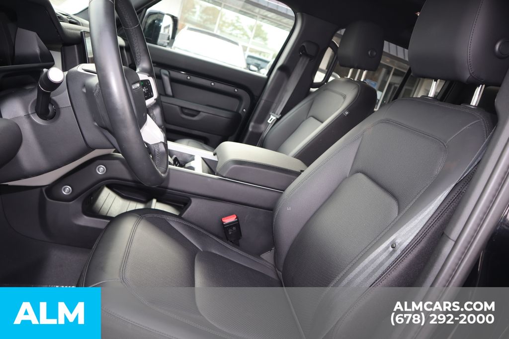 Used 2025 Black Land Rover S image 16