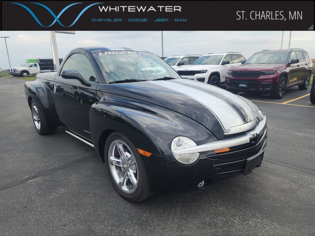 2005 Chevrolet SSR LS RWD