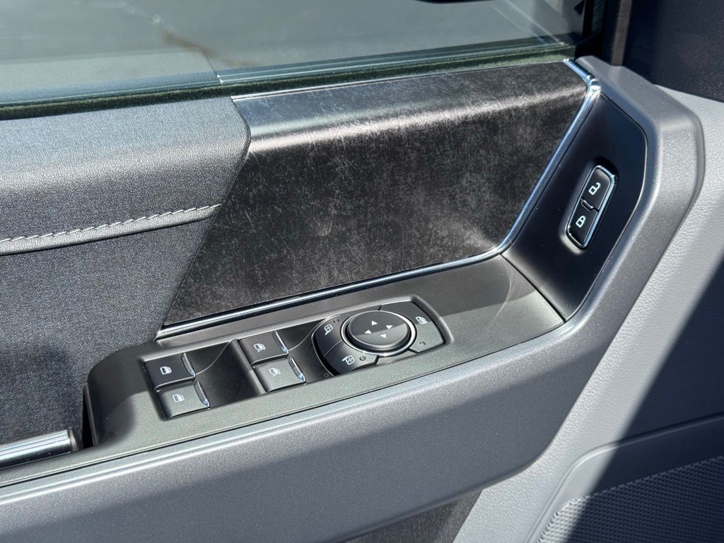 FordF-150 Lightning23