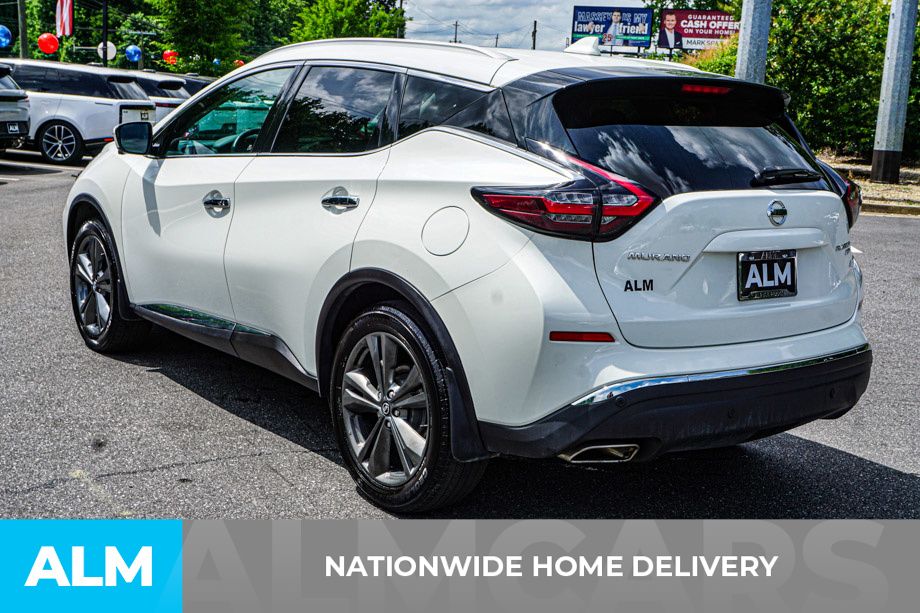 Used 2020 White Nissan Platinum image 5