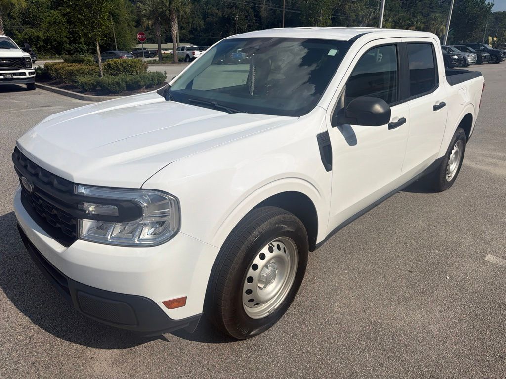 2024 Ford Maverick XL