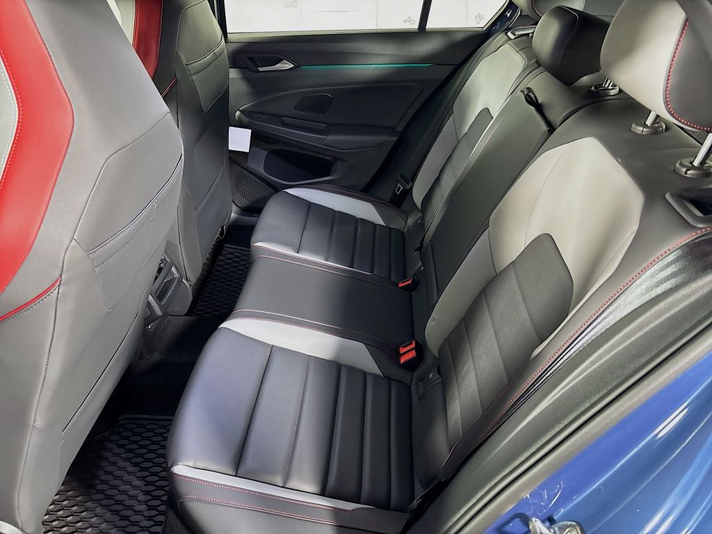 2025 Volkswagen Golf GTI 2.0T SE