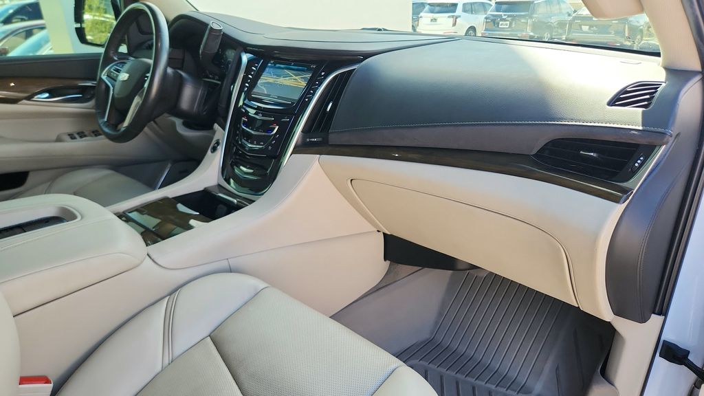 2019 Cadillac Escalade ESV