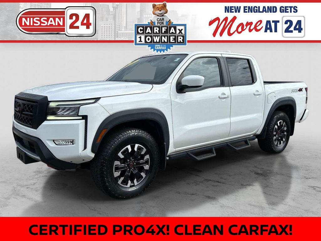 2022 Nissan Frontier PRO-4X Crew Cab 4WD