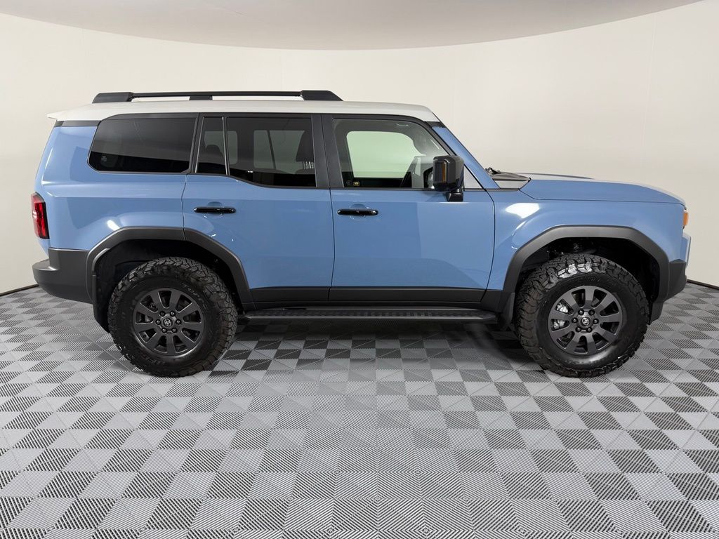 Thumbnail: 2025 Toyota Land Cruiser - 11