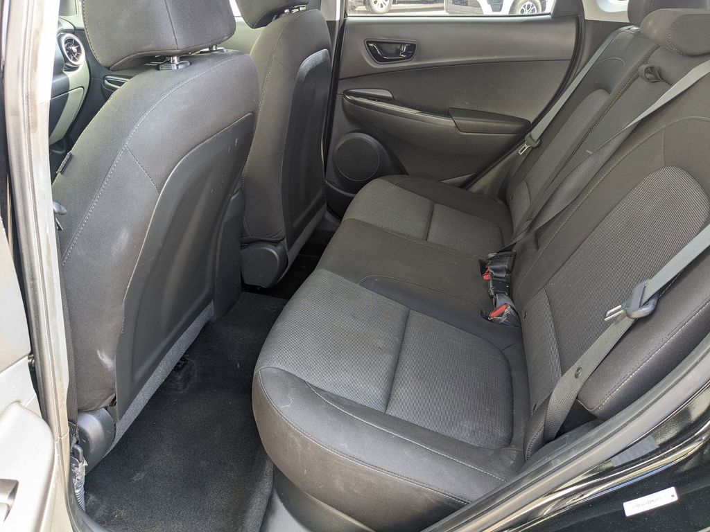 2022 Hyundai Kona SEL - Photo 24