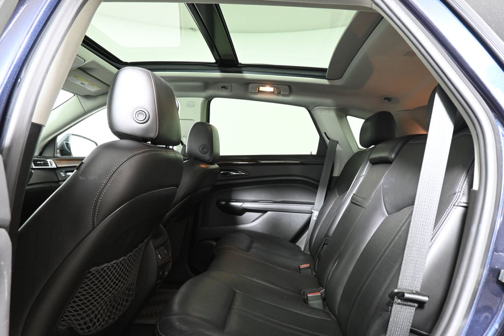 Thumbnail: 2015 Cadillac SRX - 7