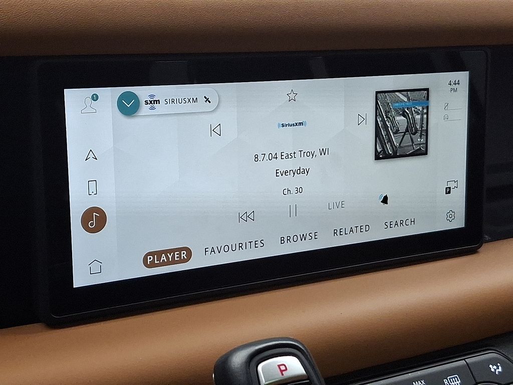 Thumbnail: 2023 Land Rover Defender - 17