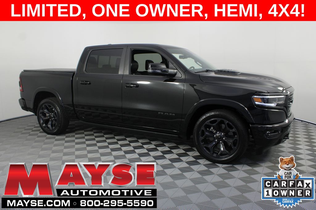 Diamond Black Crystal Pearlcoat 2024 RAM 1500 Pickup Truck Four-Wheel Drive 8-Speed Automatic