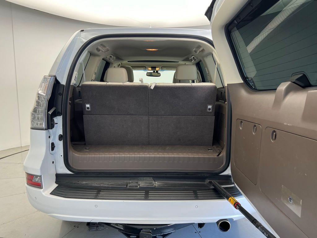 2016 Lexus GX 460 Luxury 5