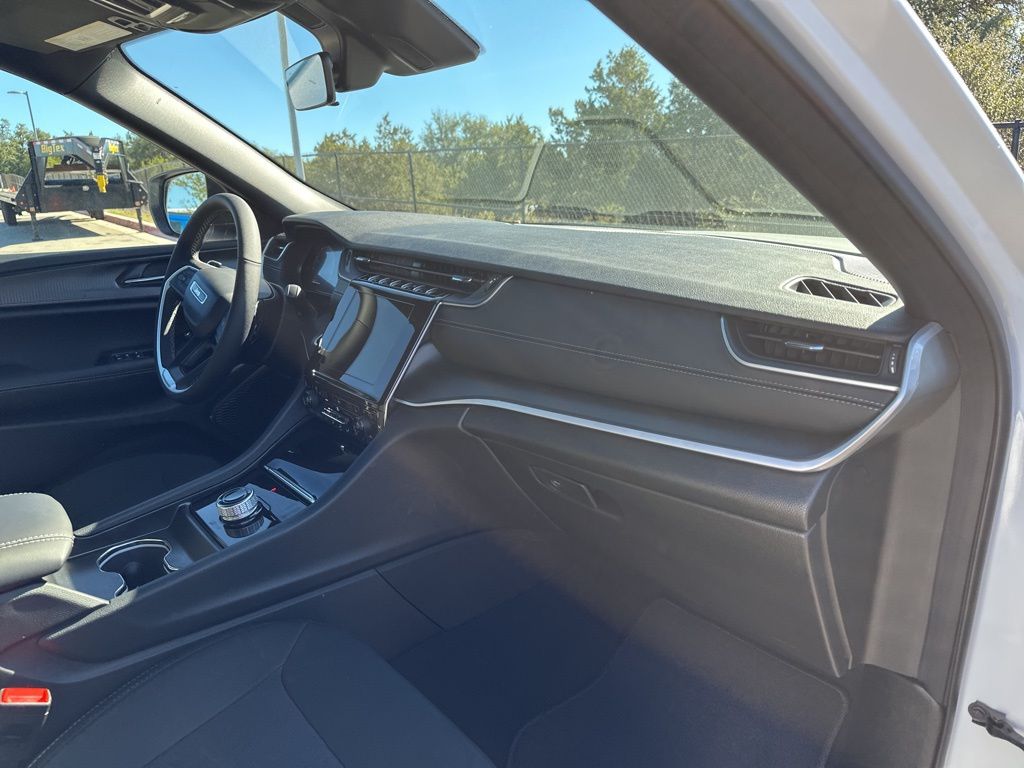 New Car 2025 Jeep Grand Cherokee  For Sale Under $40,000 In Austin, Texas